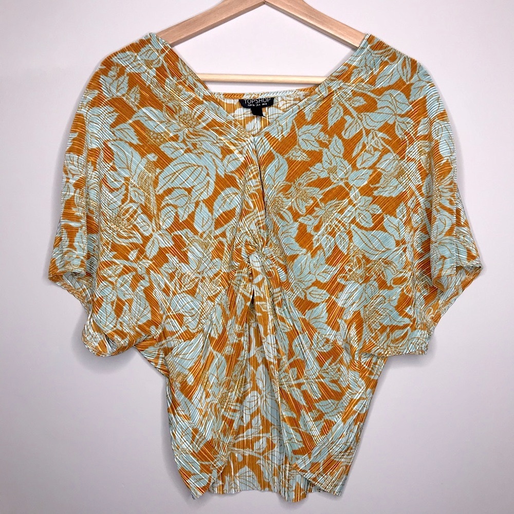 Topshop Floral Print Pleated Cropped Blouse Size S